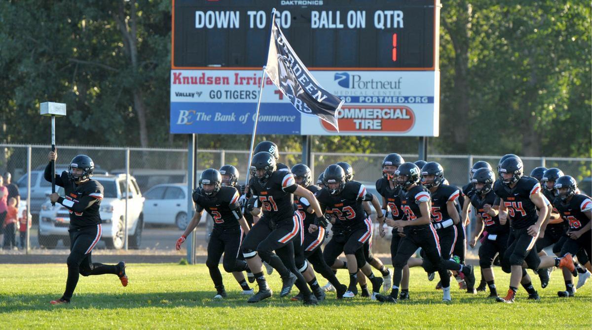 HS football Refocused Aberdeen heads to West Side for marquee district