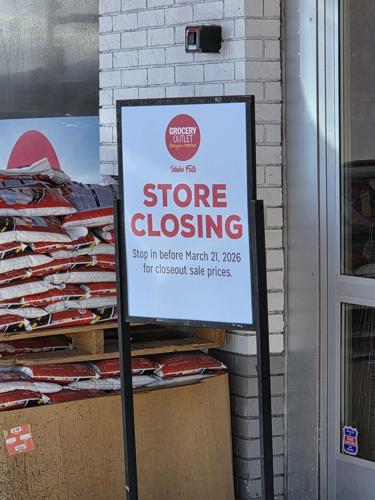 Grocery Outlet Bargain Market closing stores