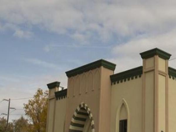 Windows Broken At Islamic Center On Halloween Local Idahostatejournal Com