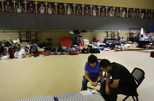 Hurricane Irma pummels Florida; 'This one scares me'