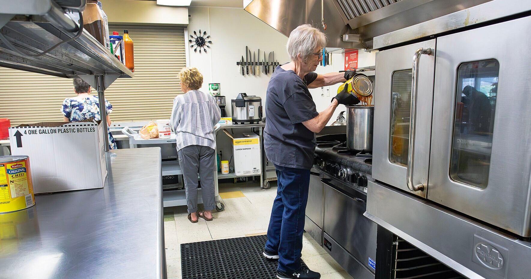 With homelessness on the rise, year-round Nampa shelter will downsize - Vimarsana News