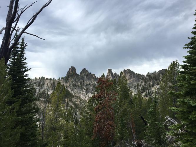 Into The Bighorn Crags Views And Lakes Are Worth The Challenge Northwest 4870