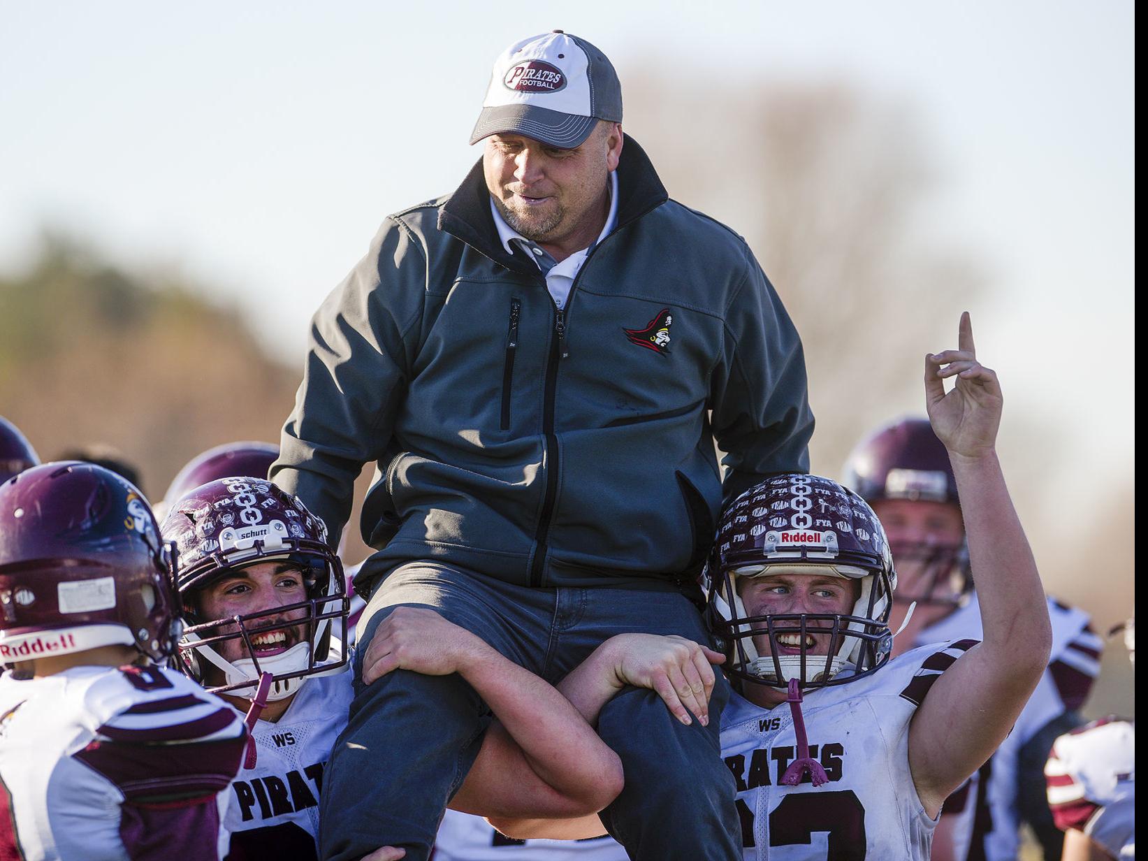 West Side Spoils Mccall Donnelly S Perfect Season With 14 13 Win