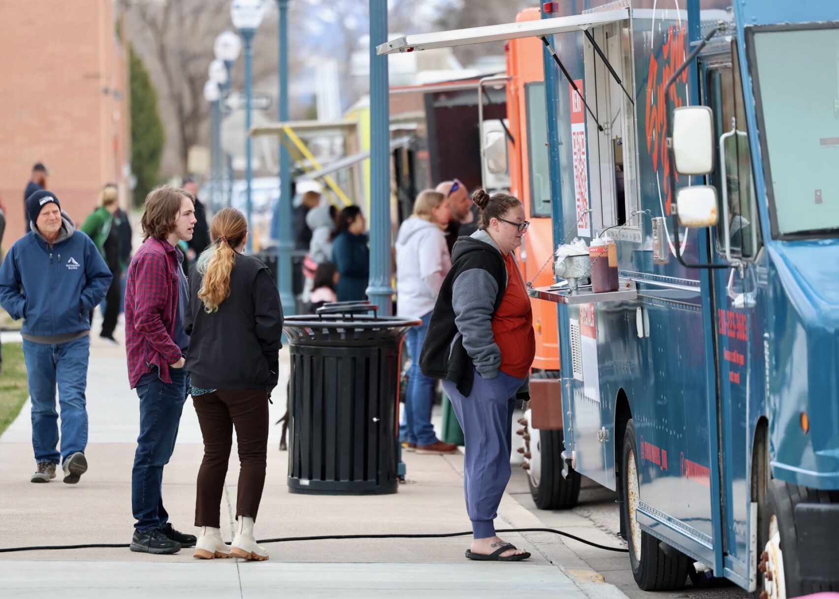 ‘COMMUNITY DRIVEN’: Food Truck Round Up returns to downtown Pocatello's ...