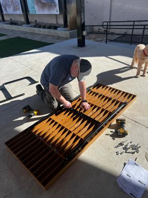 Montpelier's Heritage Park receives picnic table gift