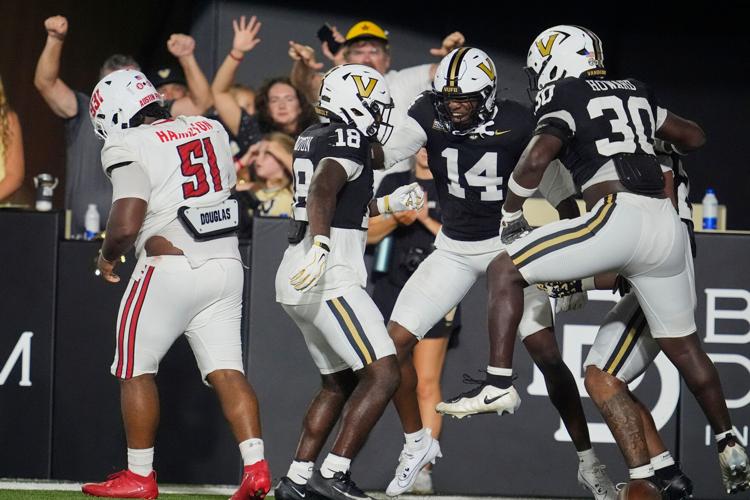 Austin Peay Vanderbilt Football