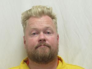 Man accused of kidnapping 16-year-old girl met on affair-seeking app