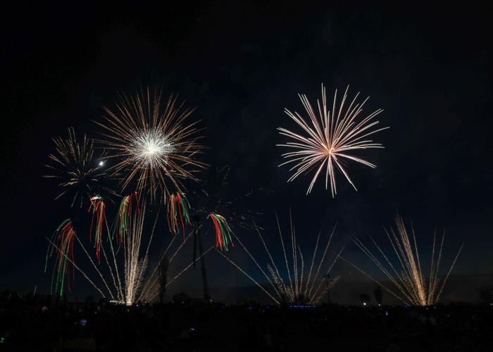 PHOTO GALLERY Fourth of July fireworks in Pocatello Freeaccess