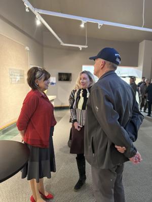 Last evening as mayor: Community comes out for Casper