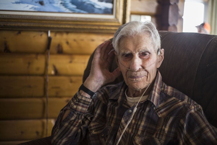 Wyoming S Oldest Resident Dies In His Hand Built Cabin