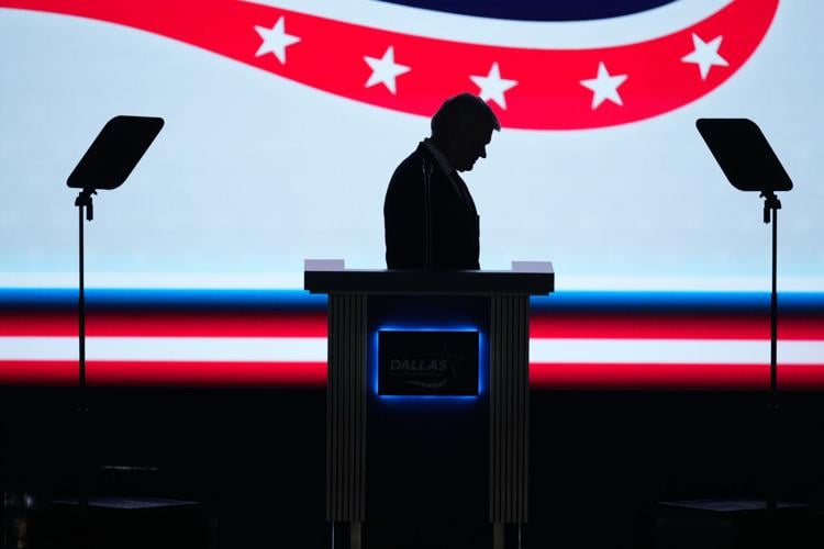 Trump takes center stage at Republicans’ first midterm convention