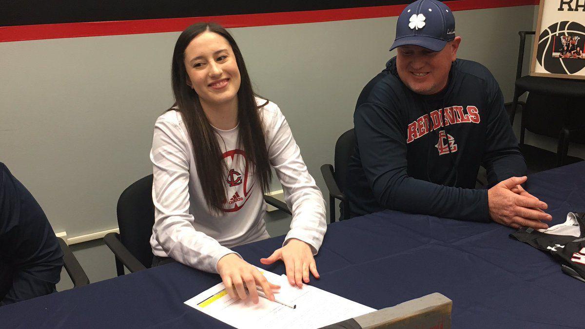 Highland S Bailey Farrer Signs With Lower Columbia Women S