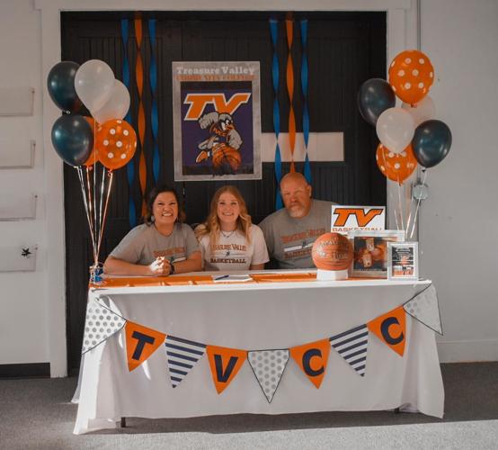 Windley signing
