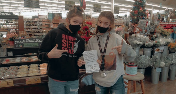 Cheyenne Berg and Lindsay Leavitt Collect Donations at Albertsons