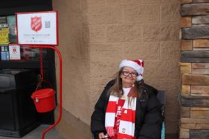 Local woman dedicates holiday season to spreading Christmas cheer