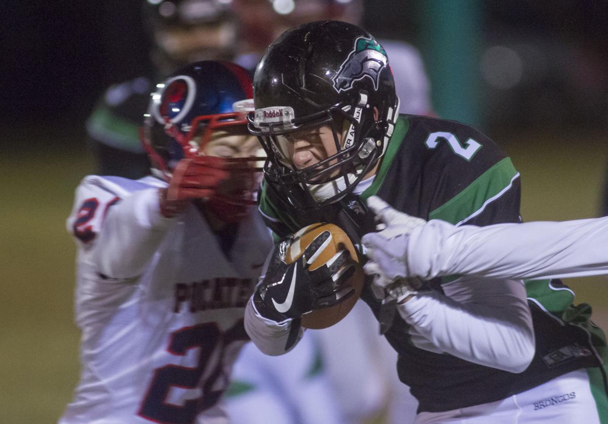 HS football Blackfoot finishes season on high note, beats Poky 2824