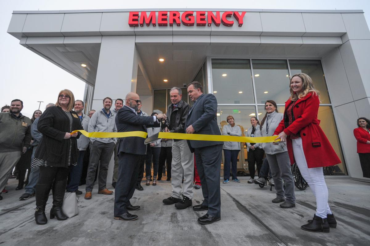 Idaho Falls Community Hospital earns accreditation, holds ribbon