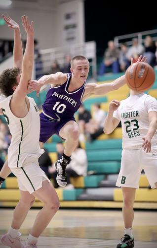 Snake River boys basketball