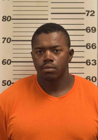 Police identify suspect who allegedly lurked around apartments naked
