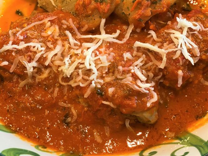 Belle’s Mozzarella Chicken in Tomato Sauce