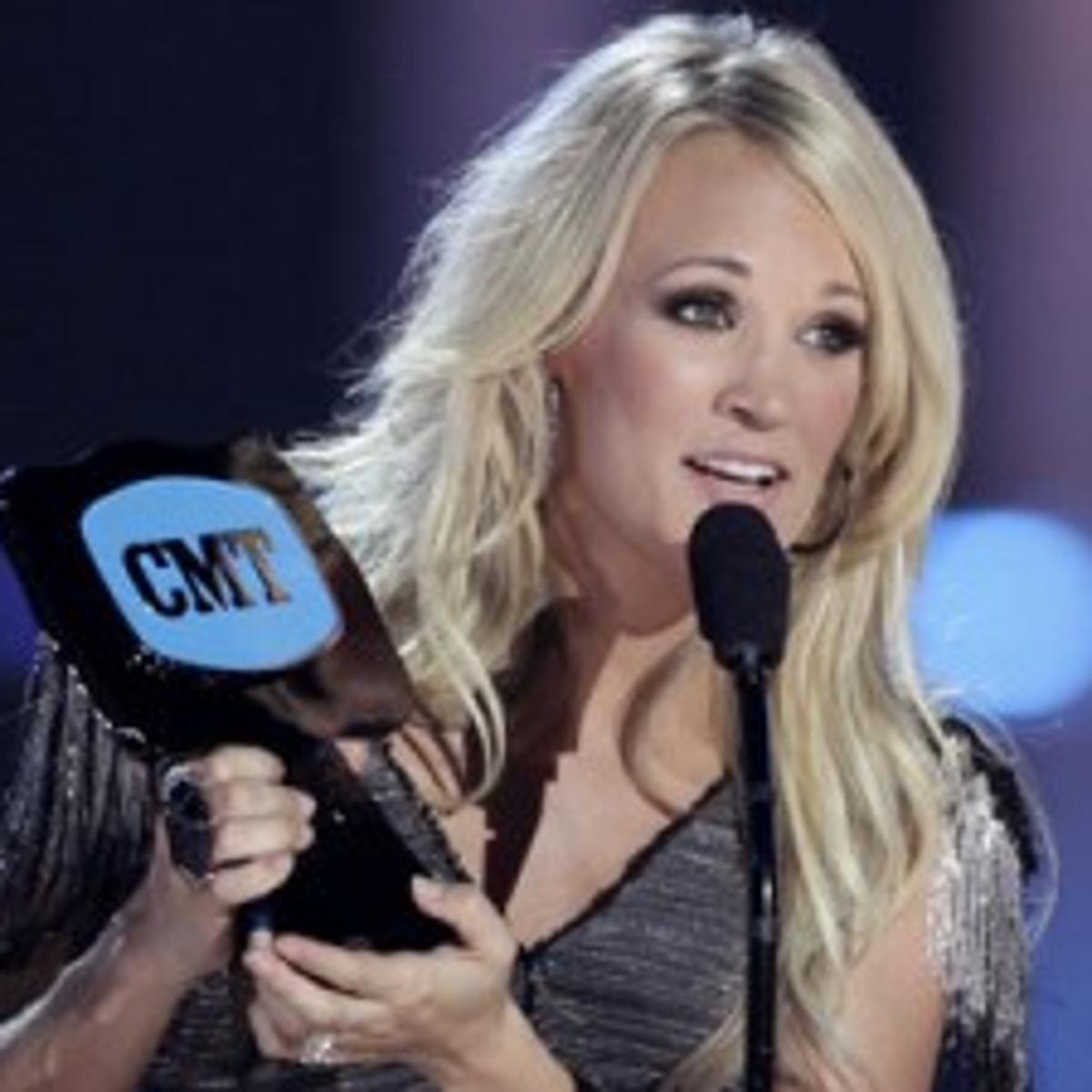 Fans Lift Carrie Underwood To 2 Cmt Awards Wins Idahostatejournal Com