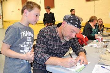 Les Stroud