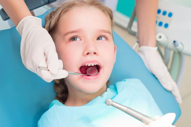Dentist
