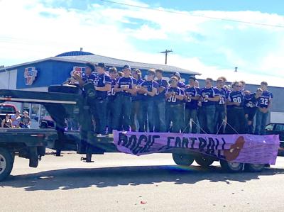 Dogies power past Braves 48-0 in Homecoming | Sports | independent ...