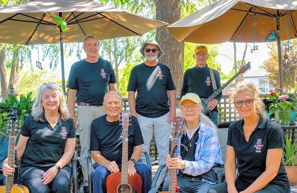 Heartstrings Brings Music to Local Seniors