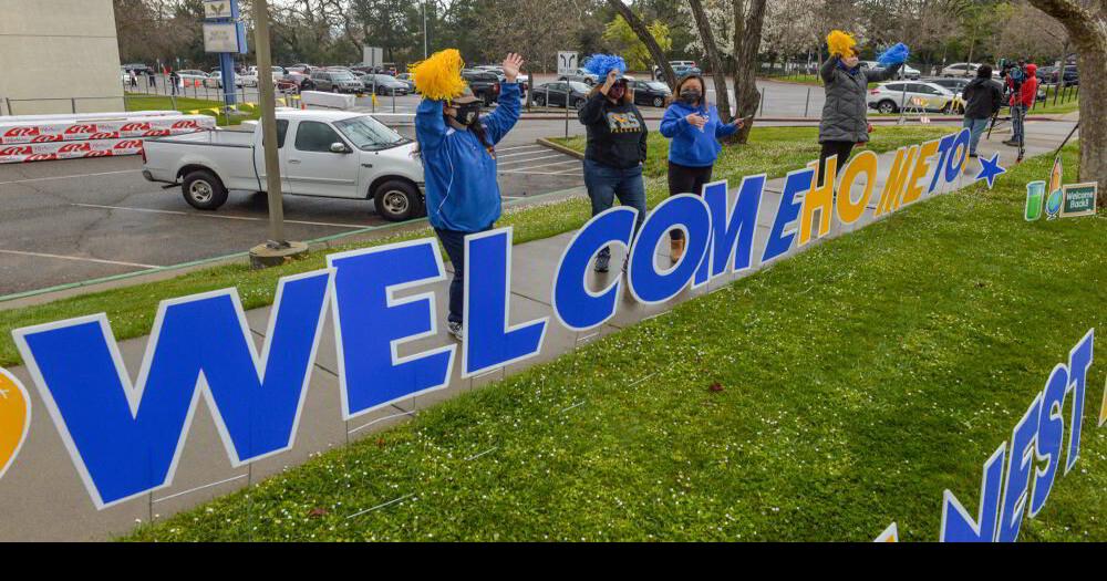 Pleasanton Unified School District Reopens Schools for Middle, High