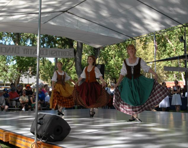 Scottish Games held in Pleasanton