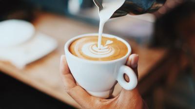 Dünden☕️💙 #kahvesunumu #kahvesunumları #coffee #coffeeaddict #coffeelovers  #coffeedaily #pipstudio #vakkoatelier #love #turkishcoffee…