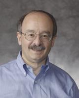Physicist Amory Lovins Headlines Global Energy Discussion