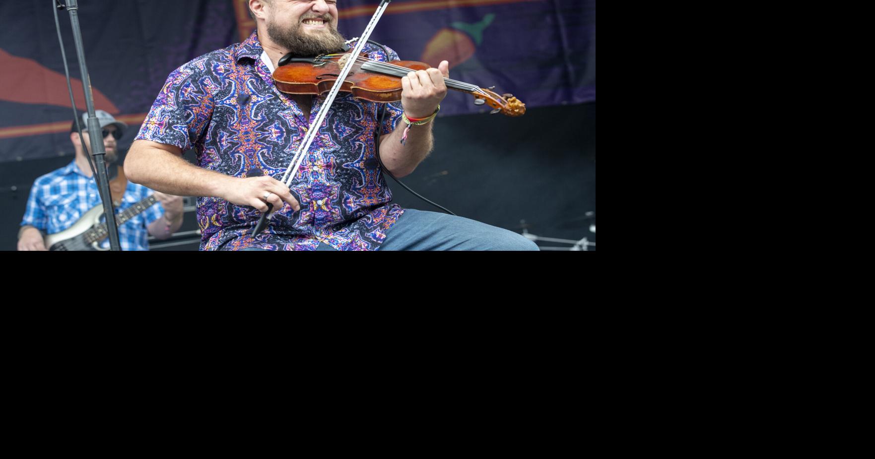 Thousands spread love, good vibes and community at Rhythm and Roots