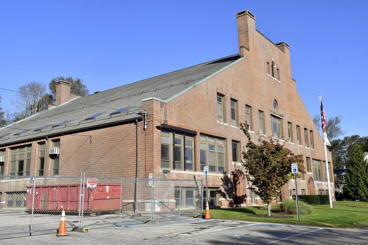 Work Begins On Town Hall Roof Narragansett