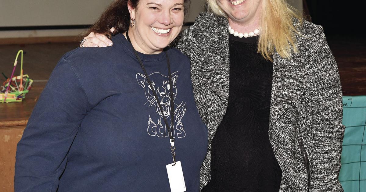 Stringfellow to step down for Norwich post | News | independentri.com