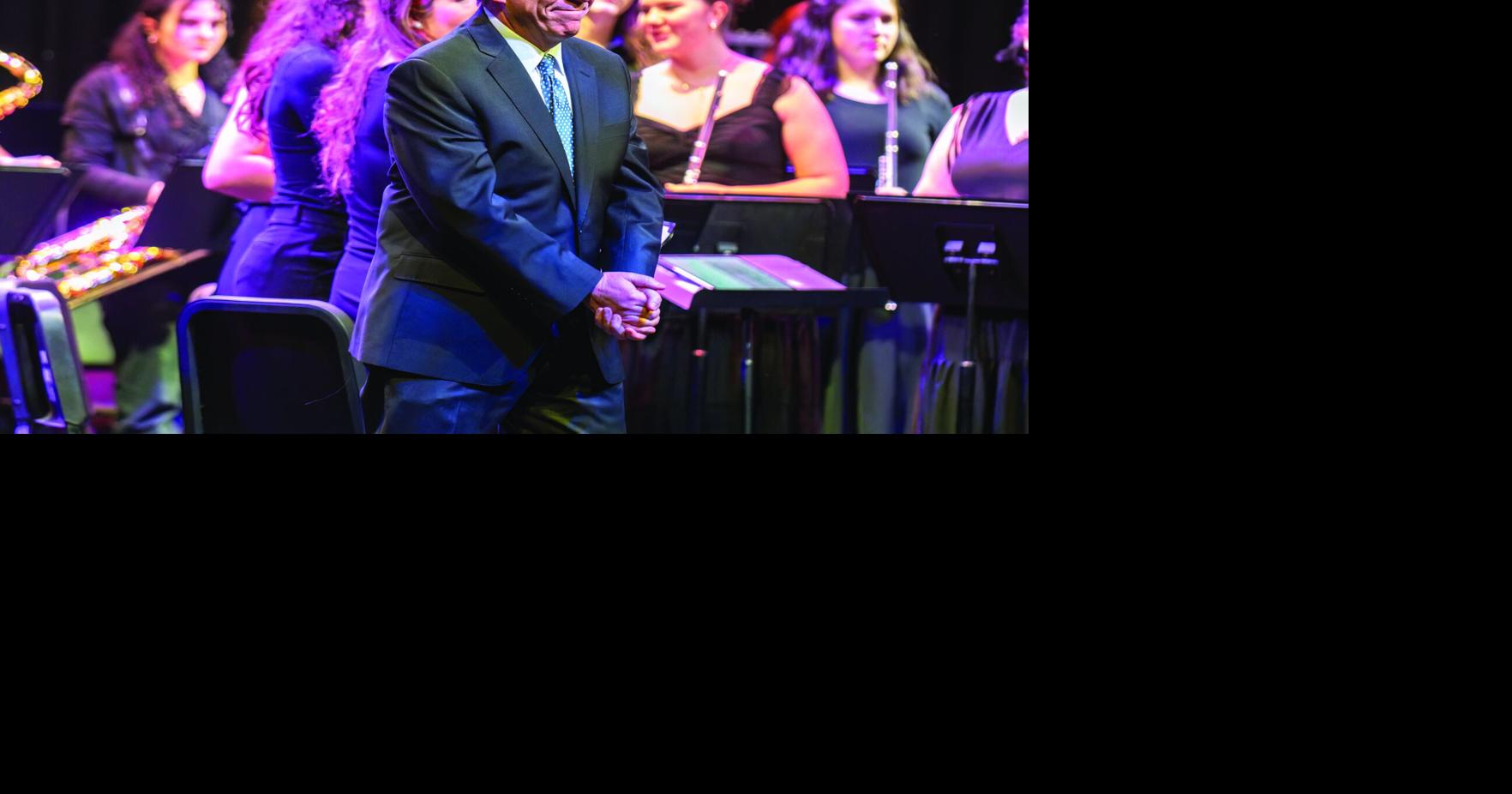 Beloved SKHS music director gets surprise tribute at last concert