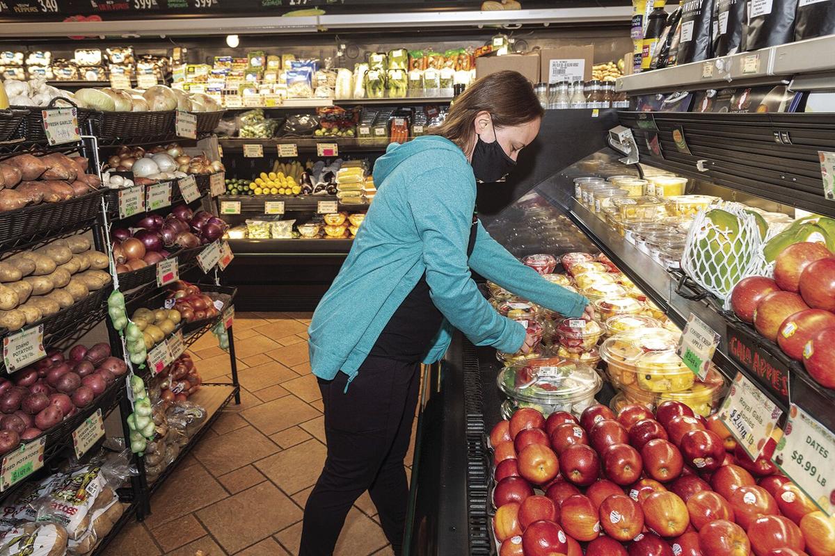 For Local Grocery Stores Pandemic Problems Keep Growing News Independentri Com