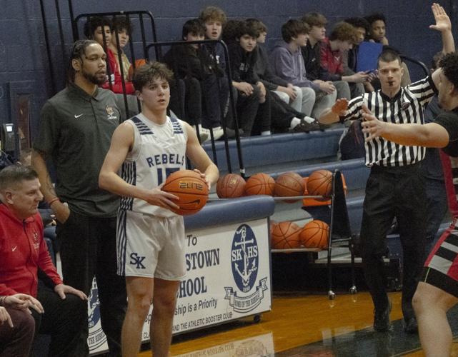 Boys Basketball: Rebels lose third straight due to brutal third quarter ...