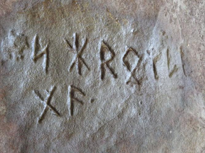 140710nei rune carvings2