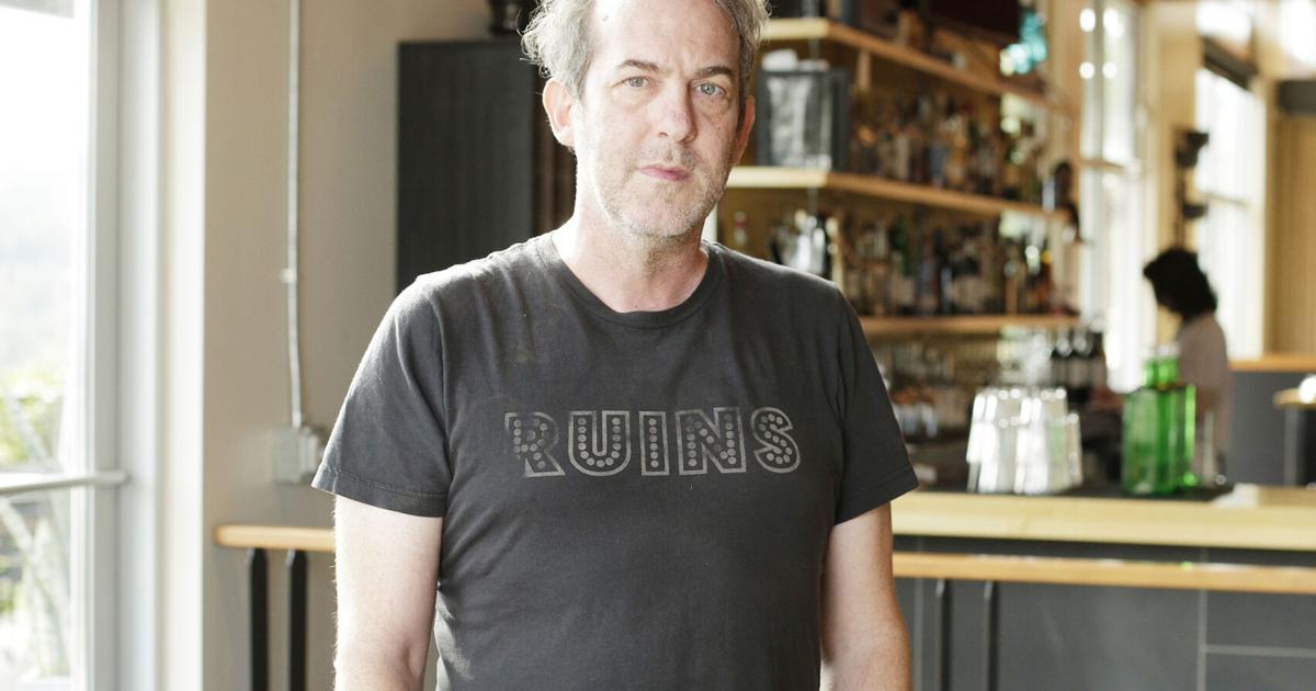 Tony Rae Chef Chef Tony Brown of Ruins cooks up a versatile menu, now in Kendall ...
