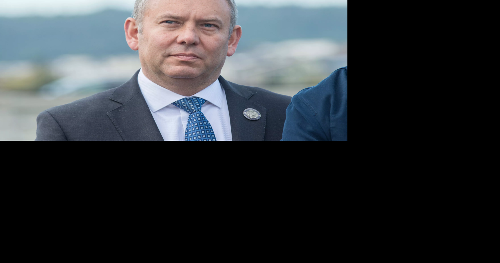 Condon sees ulterior motive to City Council's new '30-50 hour' job ...