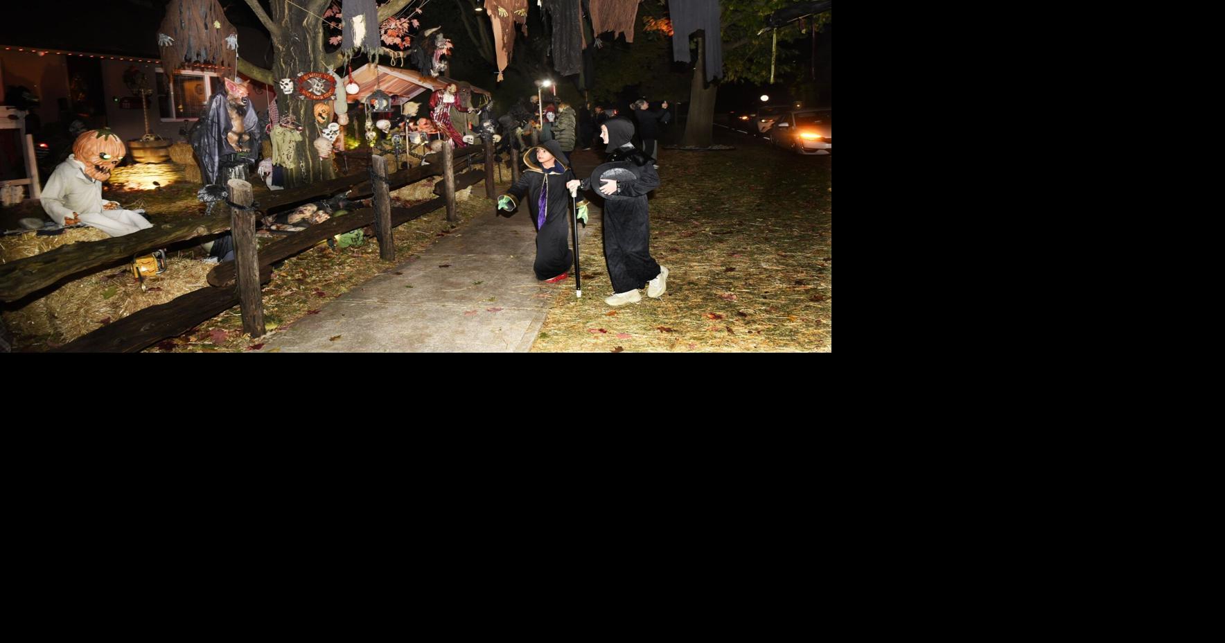 Oakville Haunted House goes all out for food bank