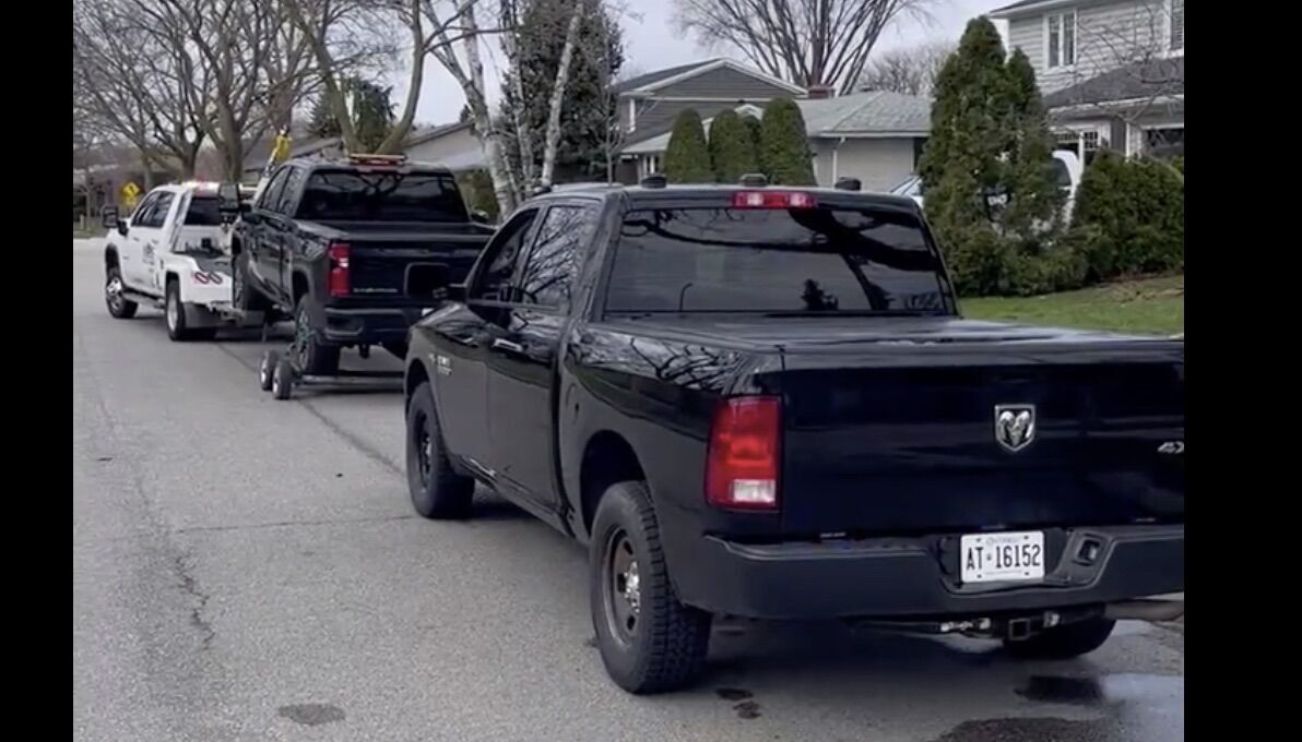 'IMPOUNDED' Pickup truck towed after driver allegedly going 105 km/h