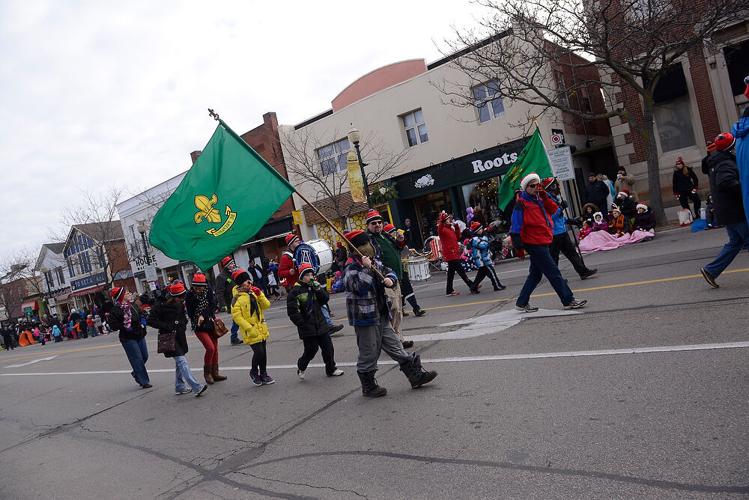Santa Claus arrives in Oakville