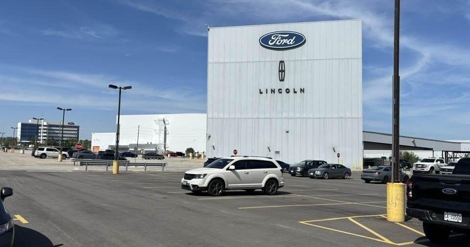 Ford contract ratified: Oakville workers back 3-year deal