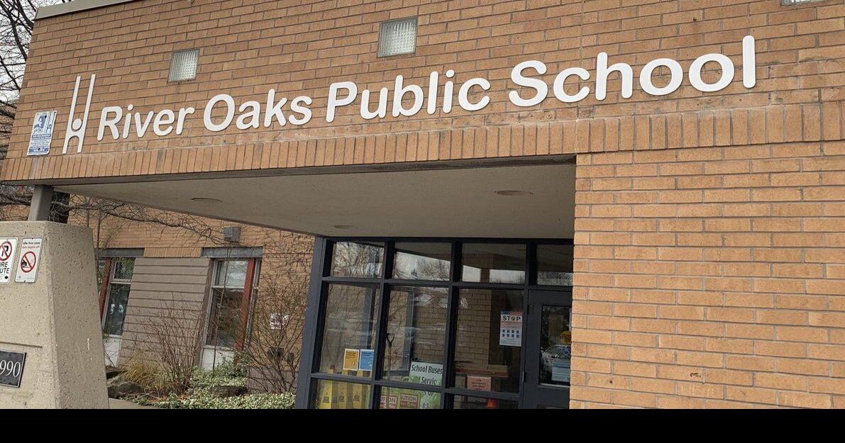 COVID19 outbreak at River Oaks Public School in Oakville now up to 6