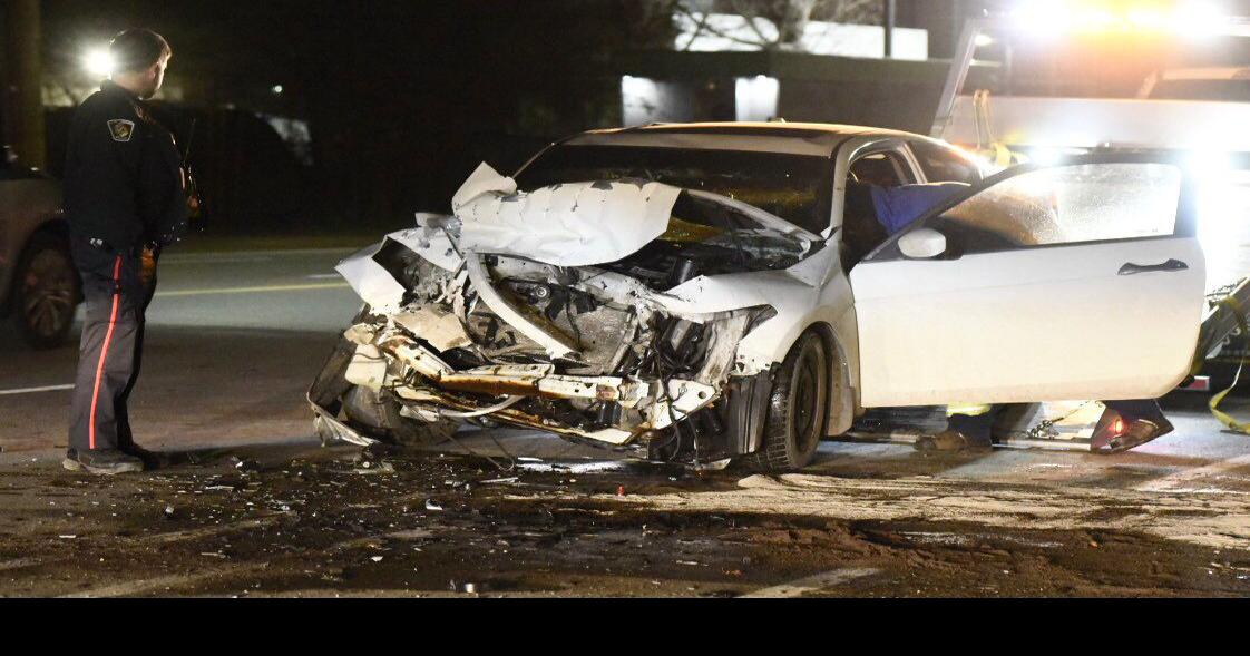 Headon collision in Oakville sends one to hospital