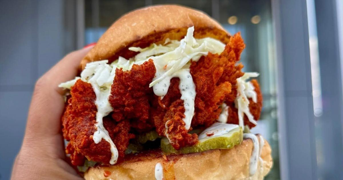 Fried chicken restaurant BTRMLK opening Oakville location