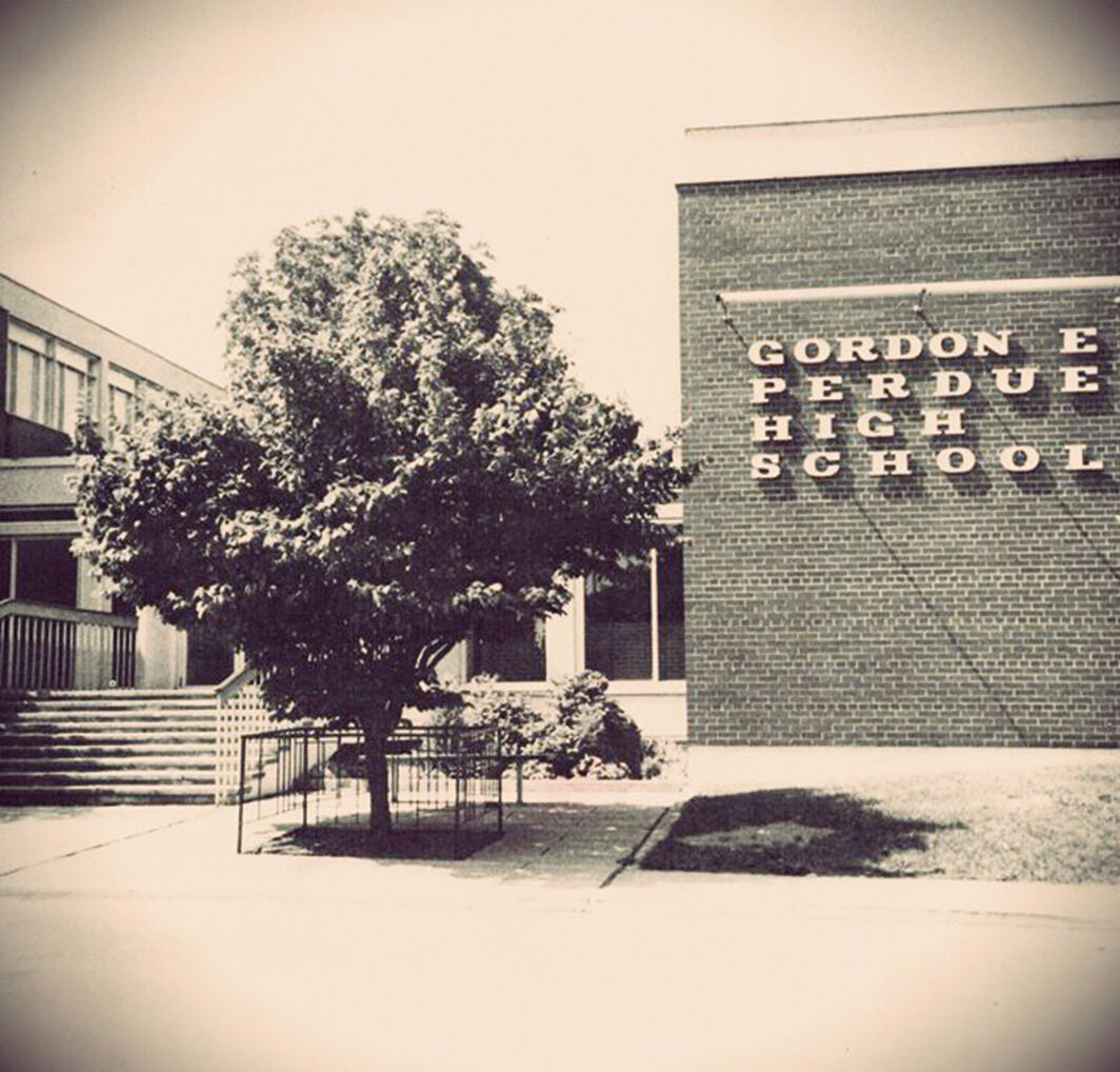 Oakville Perdue grads gather to celebrate their own story